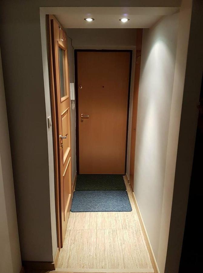 Old Town Garden Apartment Netflix Βαρσοβία Εξωτερικό φωτογραφία